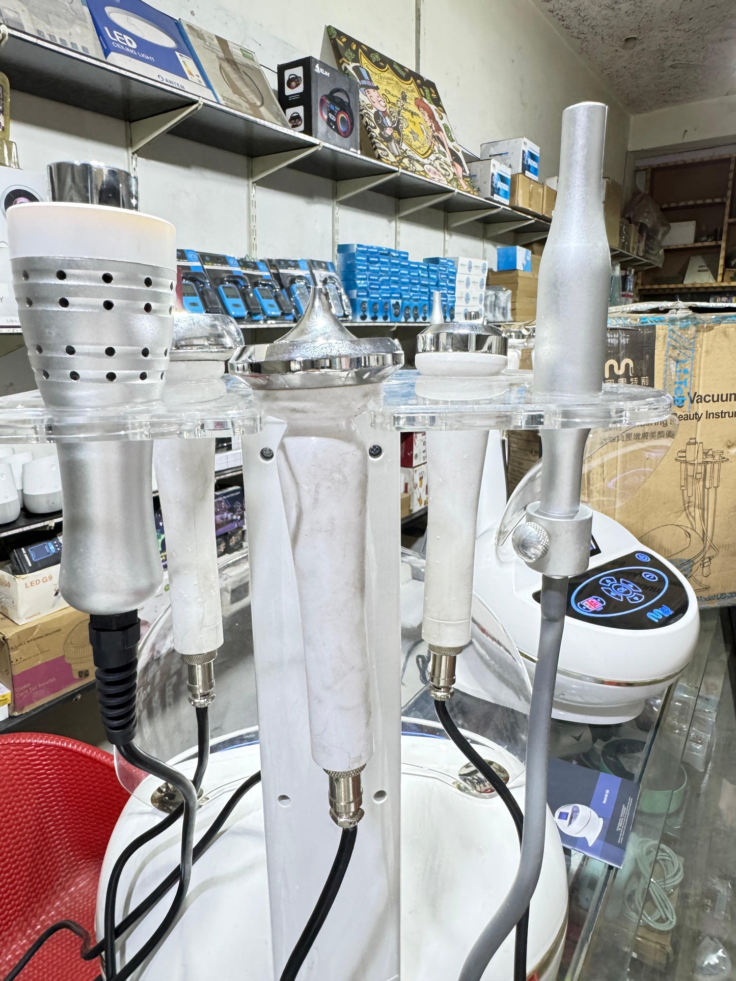 Ice Engraving Vacuum UB-300 - Advanced Skin Rejuvenation & Anti-Aging Beauty Tool with Vacuum Technology