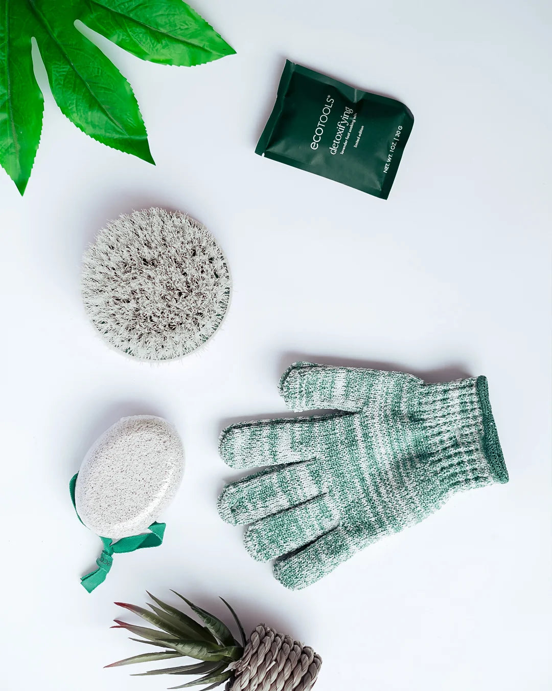 EcoTools 0086 Limited Edition Snowy Glow Kit, Shower Gloves, Dry Body Brush, Foot Pumice Stone & Foot Soak, 4 Piece Gift Set