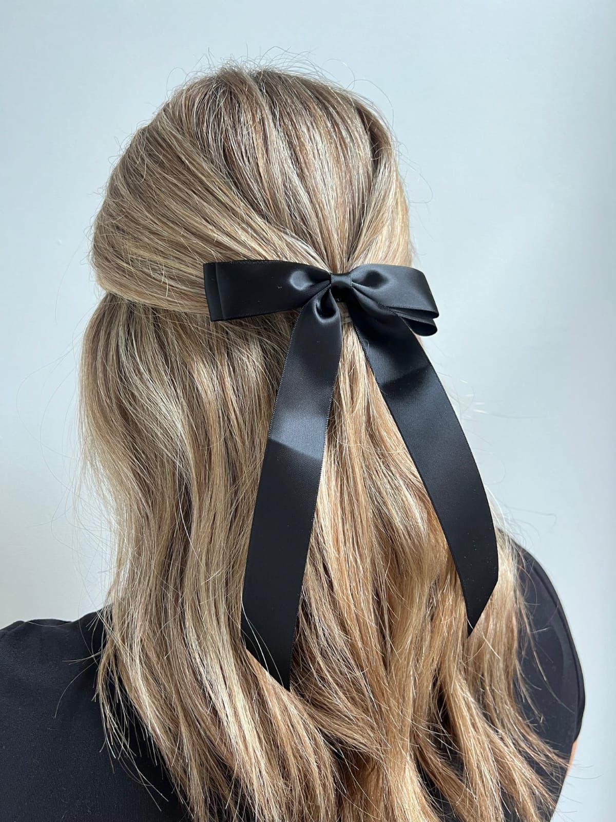 Silky Satin Green Oversized Bowknot Bow Hair Accessories Large Hair Barrettes With Long Tails for Aesthetic Girls
