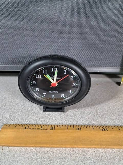 Lifelong Vintage Quartz Travel Alarm Clock – Portable & Folding Analog Design