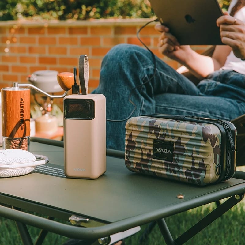 VOVA VA-130 30,000mAh Outdoor Fast Charging Power ,22WATT (condition 10 by 8 ) Without box ,imported