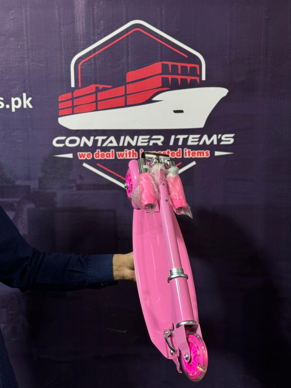 3 WHEEL SCOOTY FOLDABLE [MEDIUM]  (large)