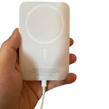 Apple MagSafe 5000mAh Power Bank | Fast Wireless Charging – Compact & Portable